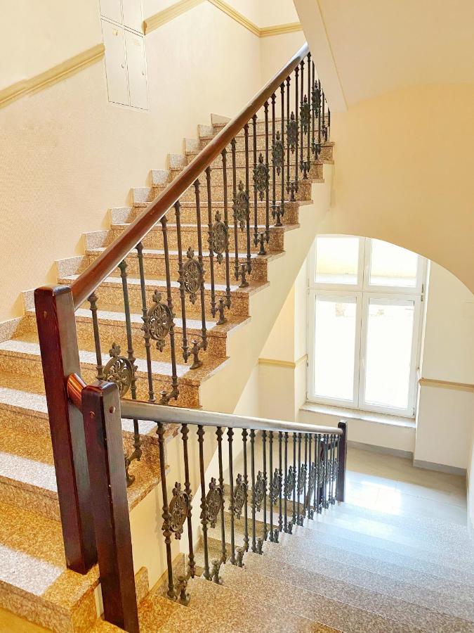 קרקוב Apartament Bialy Z Jacuzzi מראה חיצוני תמונה